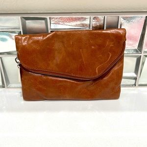 Hobo Leather Travel Crossbody - Chestnut Brown